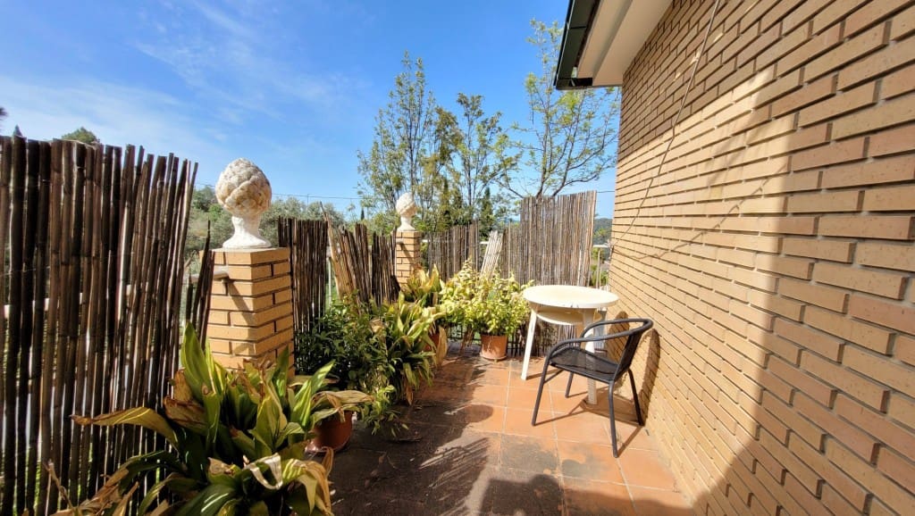 4 Zimmer Haus zu verkaufen in Competa mit Pool Garage - 599.000 € (Ref: 8970550)