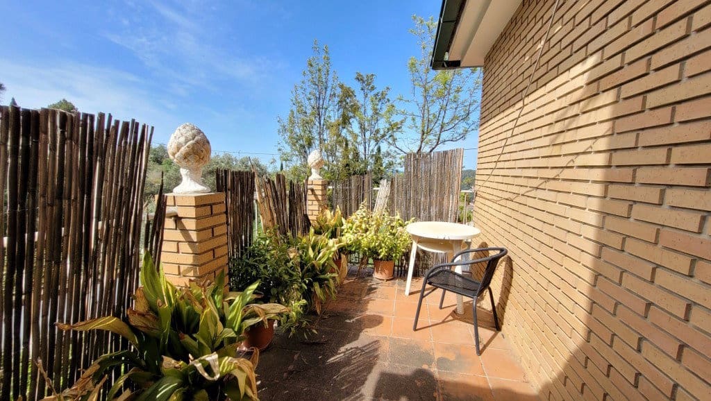 4 bedroom Townhouse for sale in Competa with pool garage - € 599,000 (Ref: 8970550)