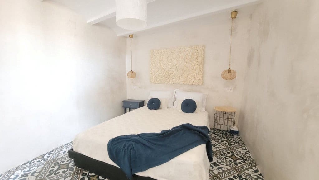 3 bedroom Townhouse for sale in Sayalonga - € 139,000 (Ref: 8988677)