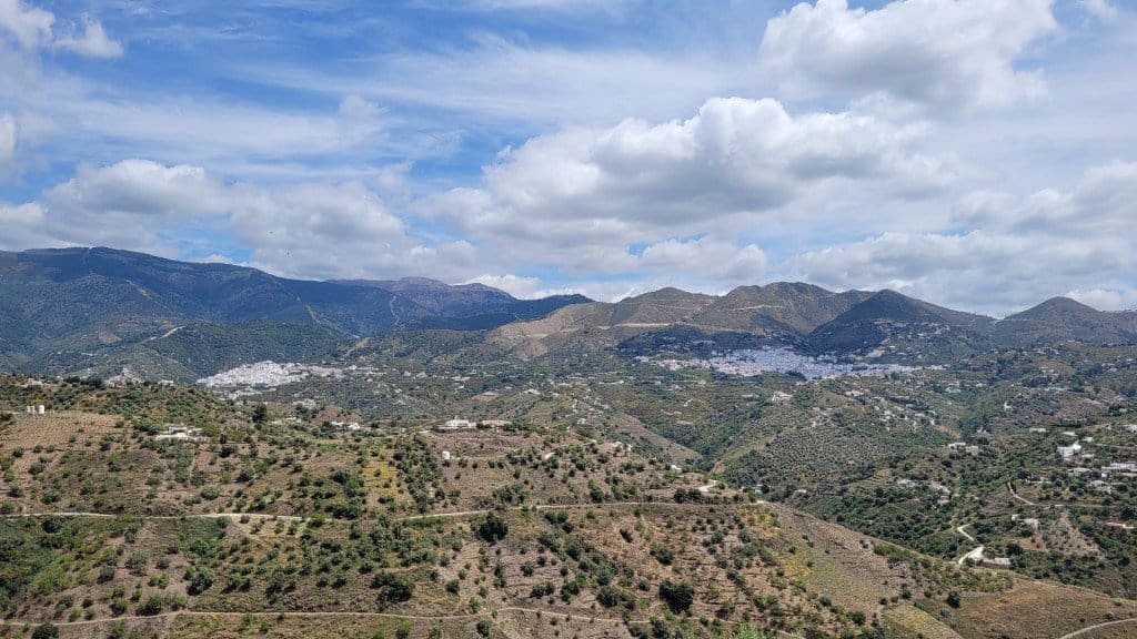 3 bedroom Townhouse for sale in Sayalonga - € 139,000 (Ref: 8988677)