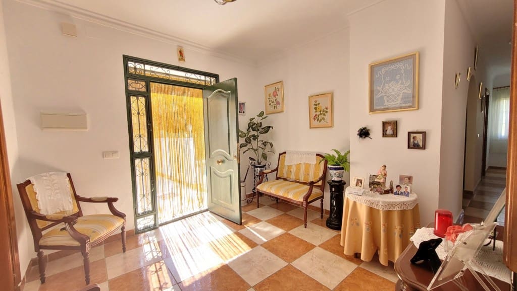 3 soveværelse Byhus til salg i Competa med swimmingpool - € 228.000 (Ref: 9014476)