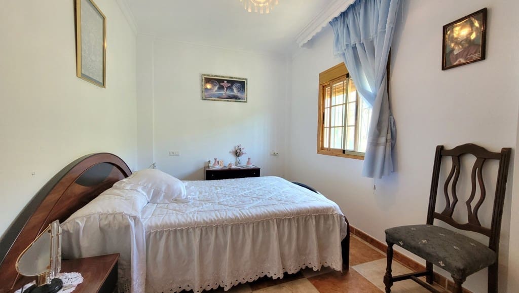 3 soveværelse Byhus til salg i Competa med swimmingpool - € 228.000 (Ref: 9014476)