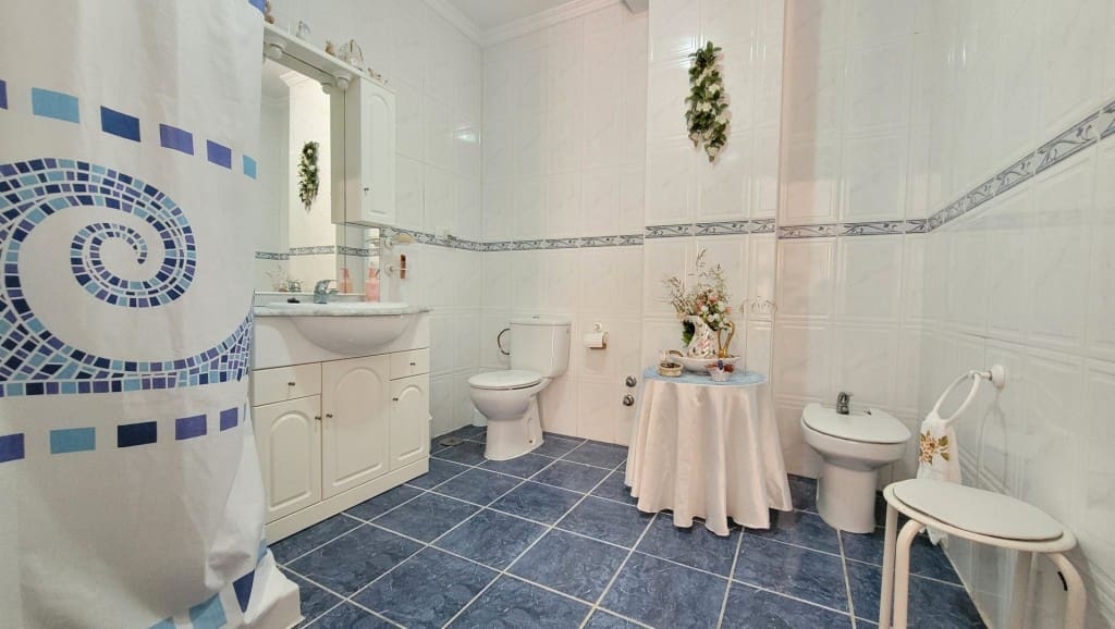 3 soveværelse Byhus til salg i Competa med swimmingpool - € 228.000 (Ref: 9014476)