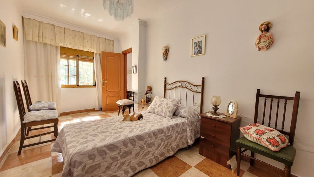 3 soveværelse Byhus til salg i Competa med swimmingpool - € 228.000 (Ref: 9014476)