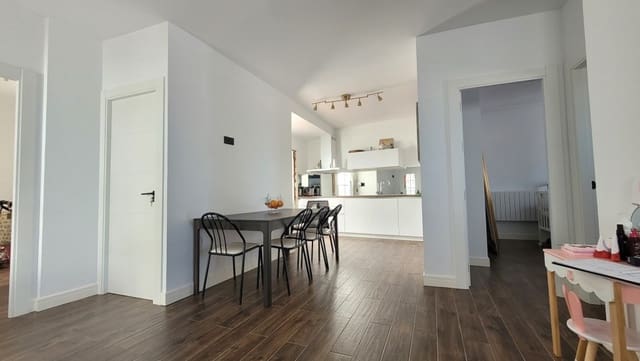 3 sovrum Hus till salu i Corumbela, Sayalonga med garage - 220 000 € (Ref: 9014477)