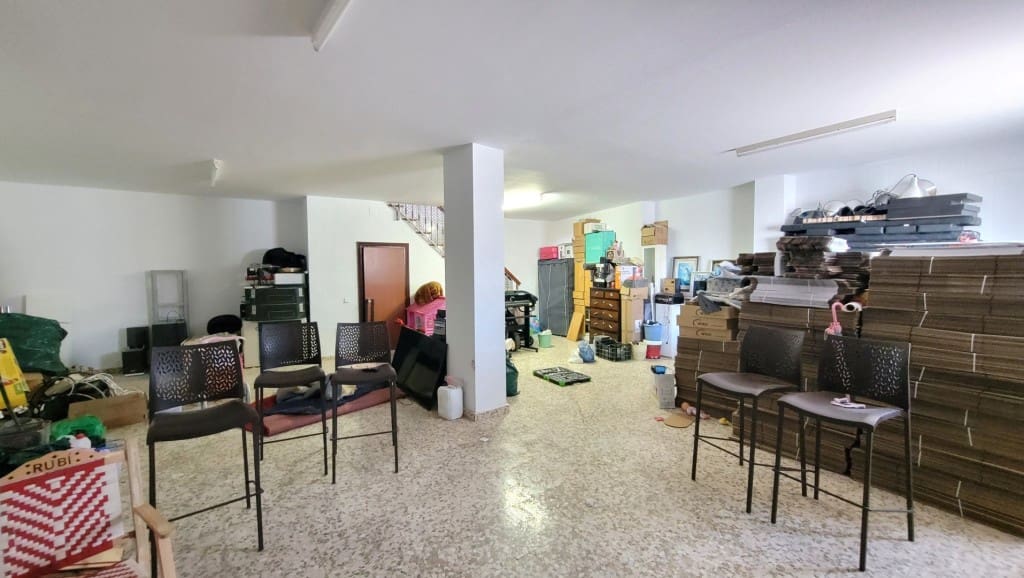 3 soveværelse Byhus til salg i Corumbela med garage - € 220.000 (Ref: 9014477)