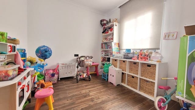 3 sovrum Hus till salu i Sayalonga med garage - 220 000 € (Ref: 9014477)