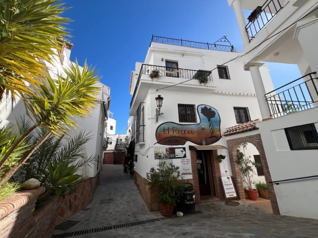 Kommersiell til salgs i Competa - € 600 000 (Ref: 9017276)