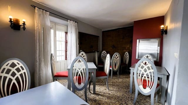 Commercieel te koop in Cómpeta - € 600.000 (Ref: 9017276)
