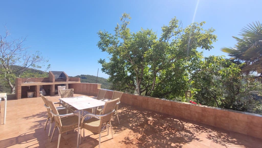 3 soveværelse Finca/Landehus til salg i Canillas de Albaida - € 286.000 (Ref: 9017277)