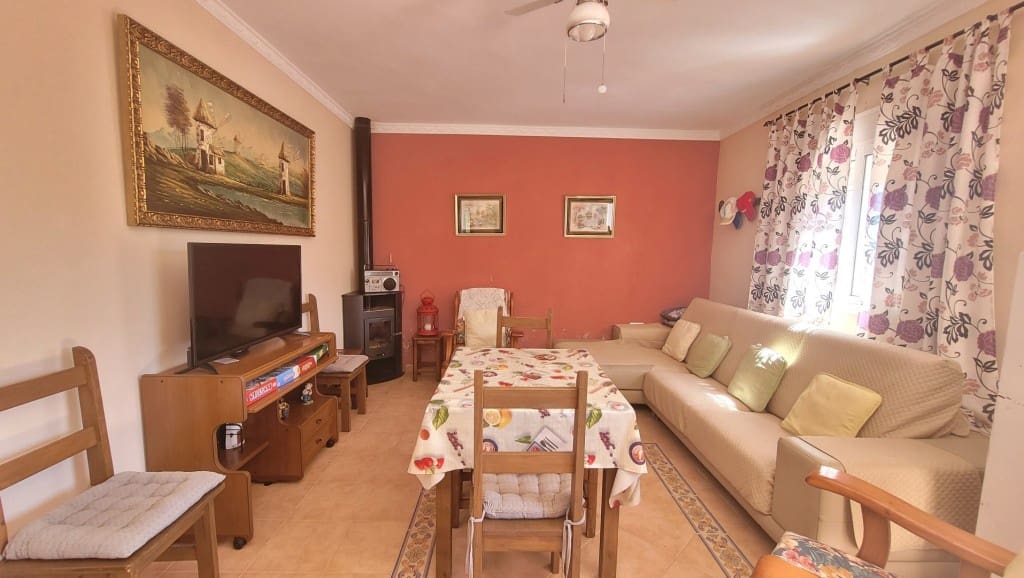 3 soveværelse Finca/Landehus til salg i Canillas de Albaida - € 286.000 (Ref: 9017277)