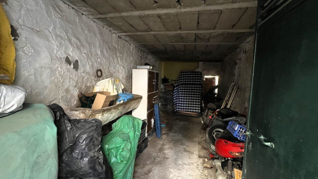 Maison de Ville à vendre à Competa - 63 000 € (Ref: 9017278)