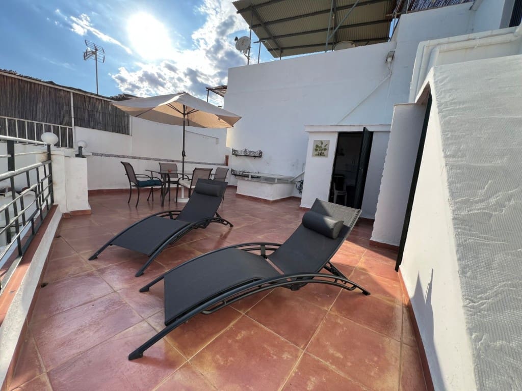 2 soveværelse Byhus til salg i Competa - € 129.000 (Ref: 9029977)