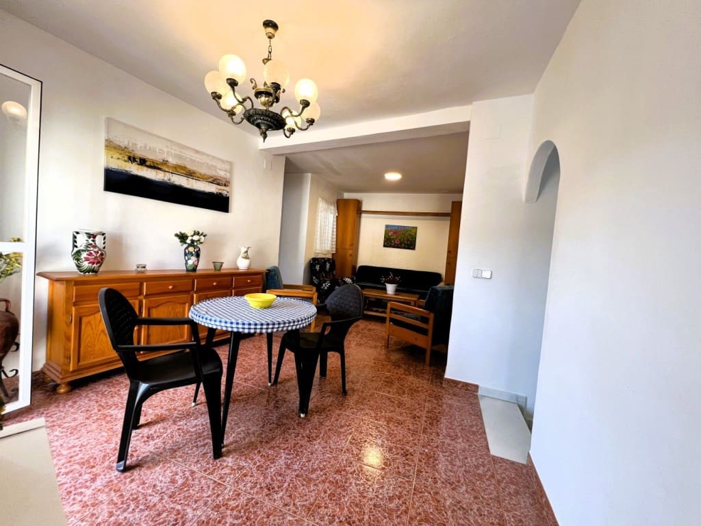 2 soveværelse Byhus til salg i Competa - € 129.000 (Ref: 9029977)