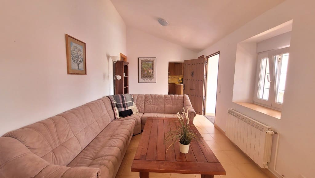 5 soveværelse Villa til salg i Competa med swimmingpool garage - € 395.000 (Ref: 9037028)