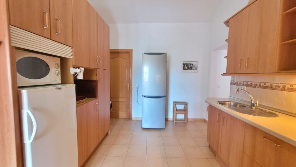 5 soveværelse Villa til salg i Competa med swimmingpool garage - € 395.000 (Ref: 9037028)