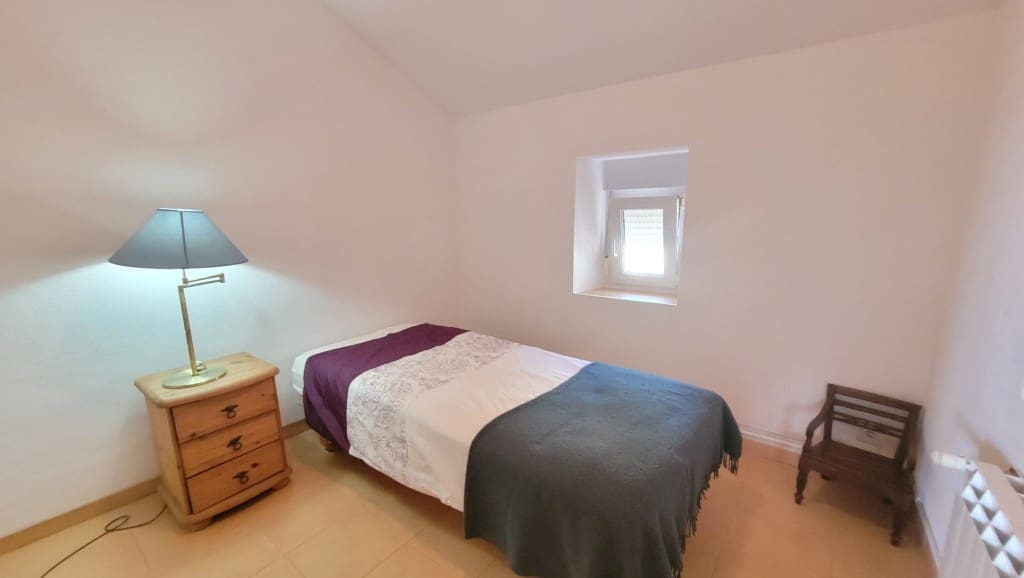 5 soveværelse Villa til salg i Competa med swimmingpool garage - € 395.000 (Ref: 9037028)