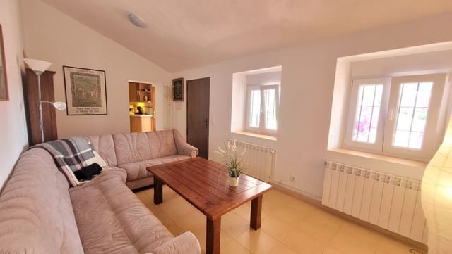 5 soveværelse Villa til salg i Cómpeta med swimmingpool garage - € 395.000 (Ref: 9037028)