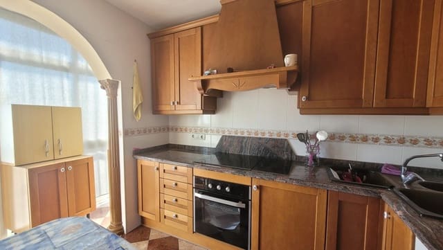 6 sovrum Hus till salu i Canillas de Albaida - 139 950 € (Ref: 9085451)