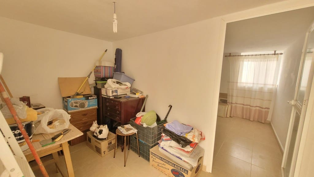 6 soveværelse Byhus til salg i Canillas de Albaida - € 139.950 (Ref: 9085451)