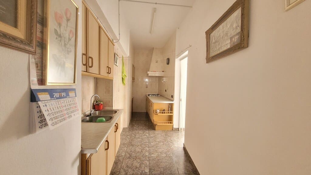 6 slaapkamer Huis te koop in Canillas de Albaida - € 139.950 (Ref: 9085451)