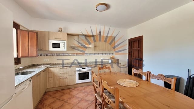 3 slaapkamer Villa te koop in Archez met zwembad - € 349.000 (Ref: 9106420)