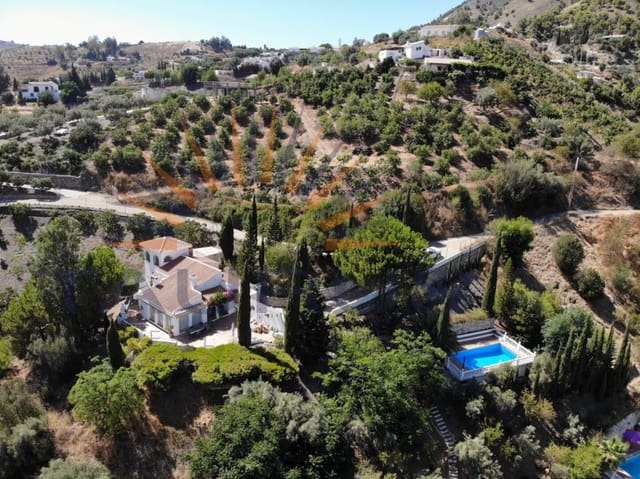 4 slaapkamer Villa te koop in Cómpeta met zwembad - € 459.000 (Ref: 9129616)
