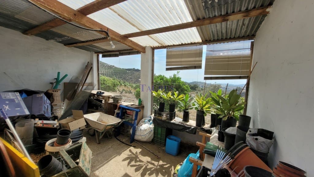 2 soveværelse Finca/Landehus til salg i Cajiz med swimmingpool - € 350.000 (Ref: 9146968)