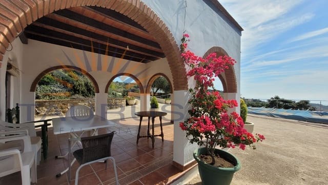Finca/Casa Rural de 2 habitaciones en Cajiz, Vélez-Málaga en venta con piscina - 350.000 € (Ref: 9146968)