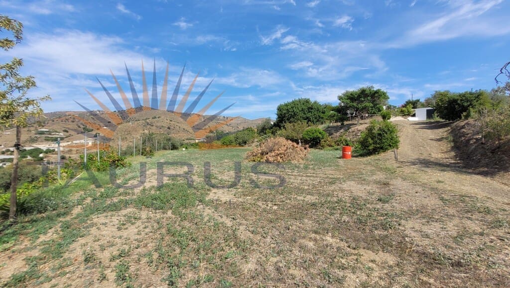 2 sypialnia Finka/Dom wiejski na sprzedaż w Cajiz z basenem - 350 000 € (Ref: 9146968)