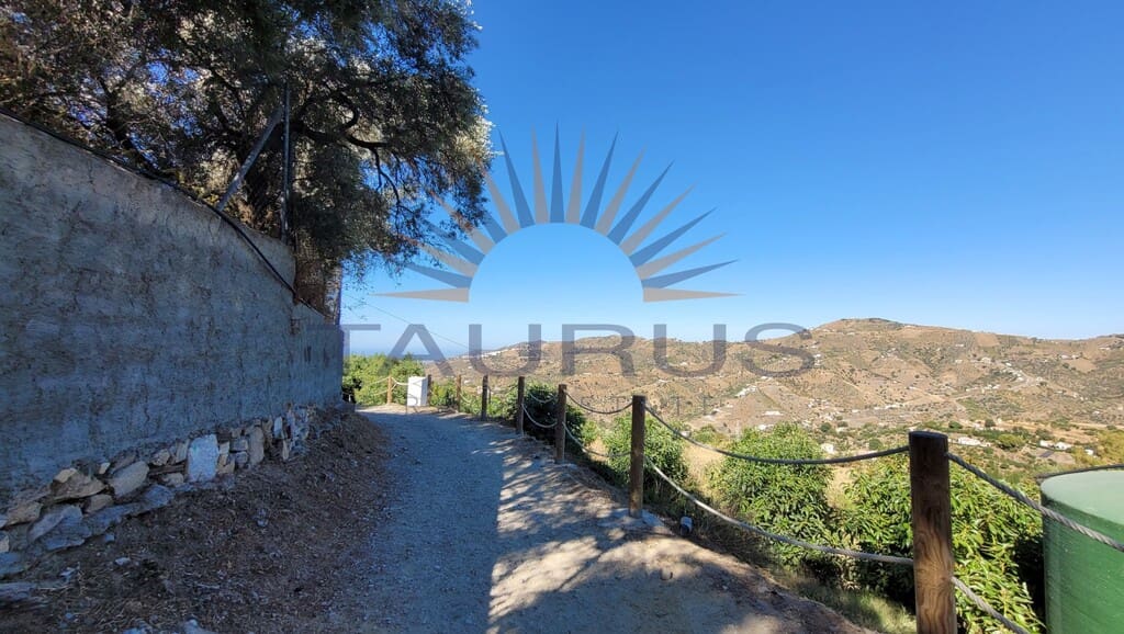 Quinta/Casa Rural para venda em Competa - 72 000 € (Ref: 9149150)