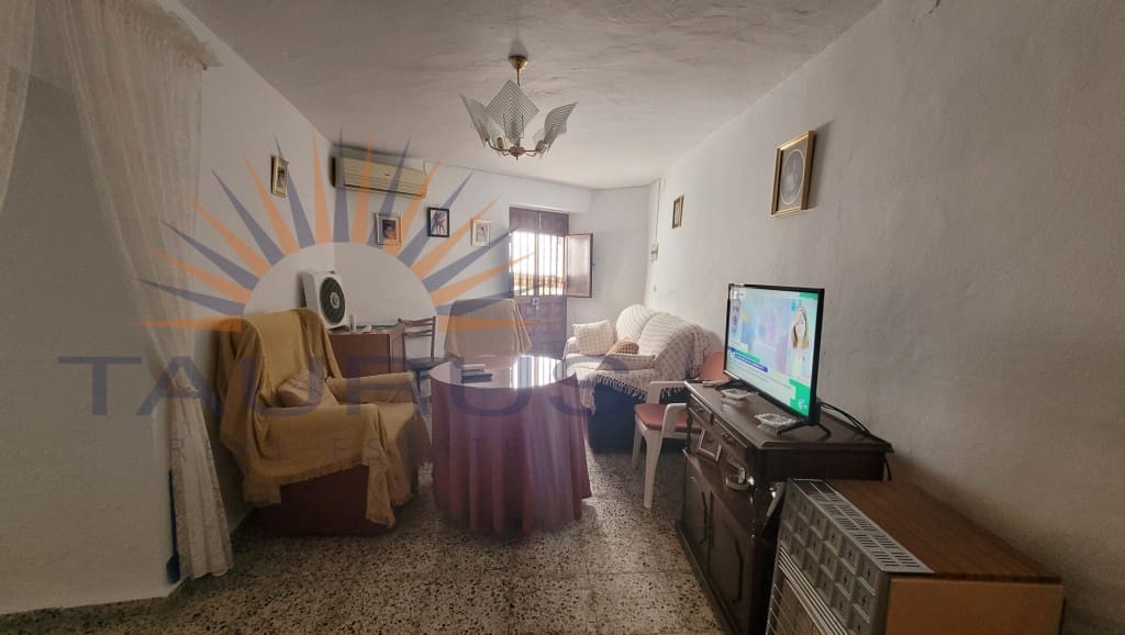 5 sypialnia Dom na sprzedaż w Salares z garażem - 160 000 € (Ref: 9153825)