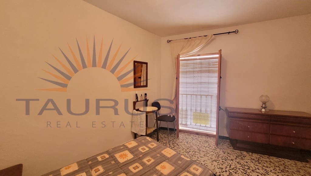 5 sypialnia Dom na sprzedaż w Salares z garażem - 160 000 € (Ref: 9153825)