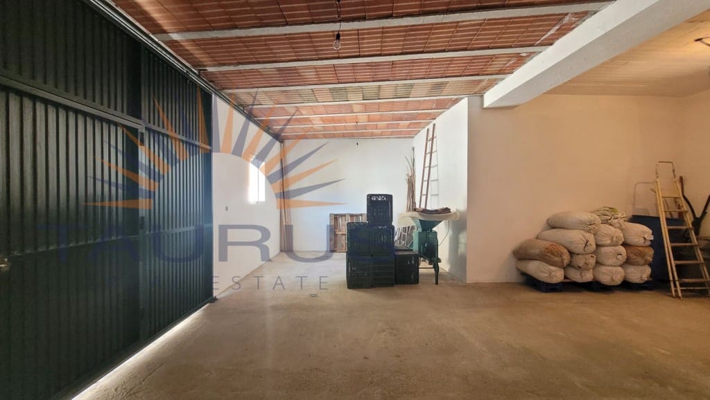 5 sypialnia Dom na sprzedaż w Salares z garażem - 160 000 € (Ref: 9153825)