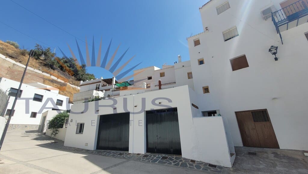 5 Zimmer Haus zu verkaufen in Salares mit Garage - 160.000 € (Ref: 9153825)