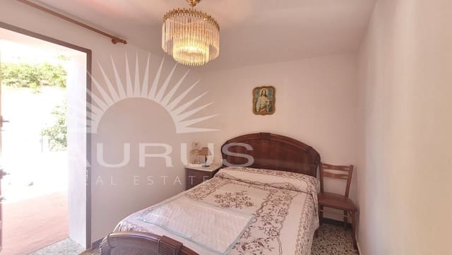 5 soverom Hus til salgs i Salares med garasje - € 160 000 (Ref: 9153825)