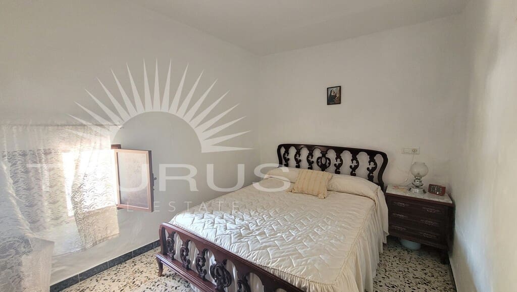 5 camera da letto Casa in vendita in Salares con garage - 160.000 € (Rif: 9153825)