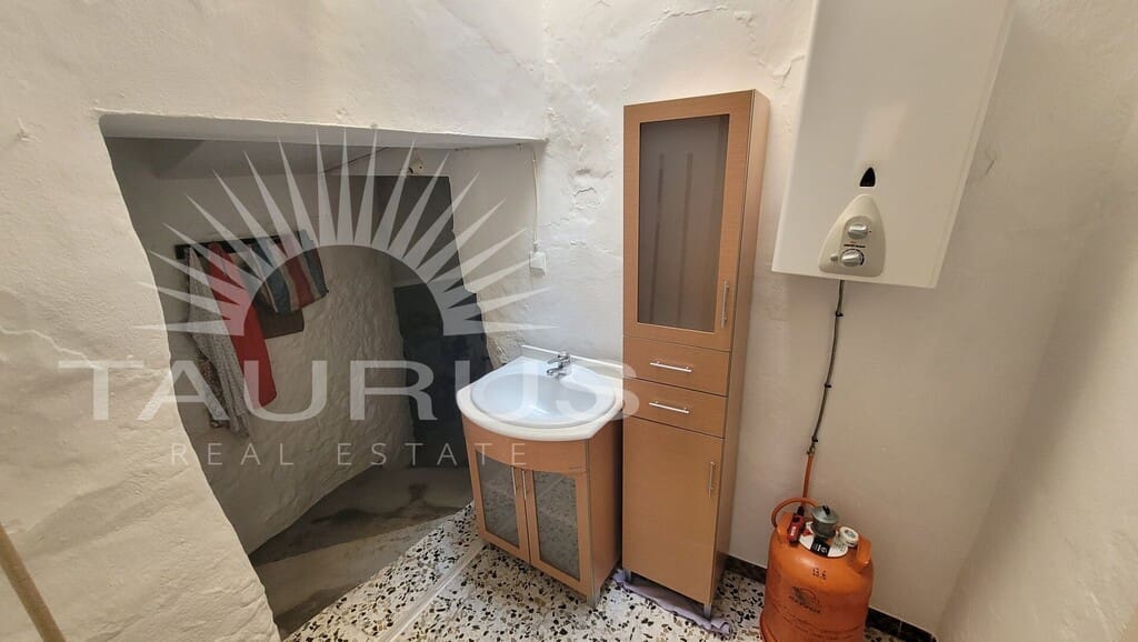 5 camera da letto Casa in vendita in Salares con garage - 160.000 € (Rif: 9153825)