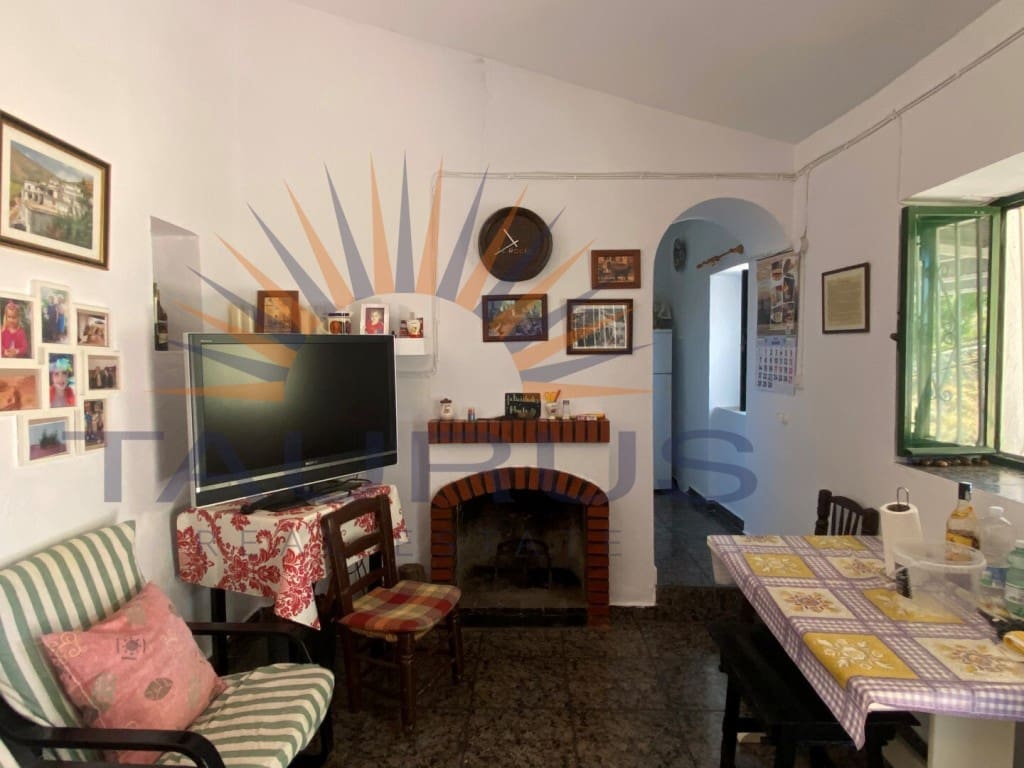 2 soverom Finca/Herregård til salgs i Sedella - € 200 000 (Ref: 9165939)