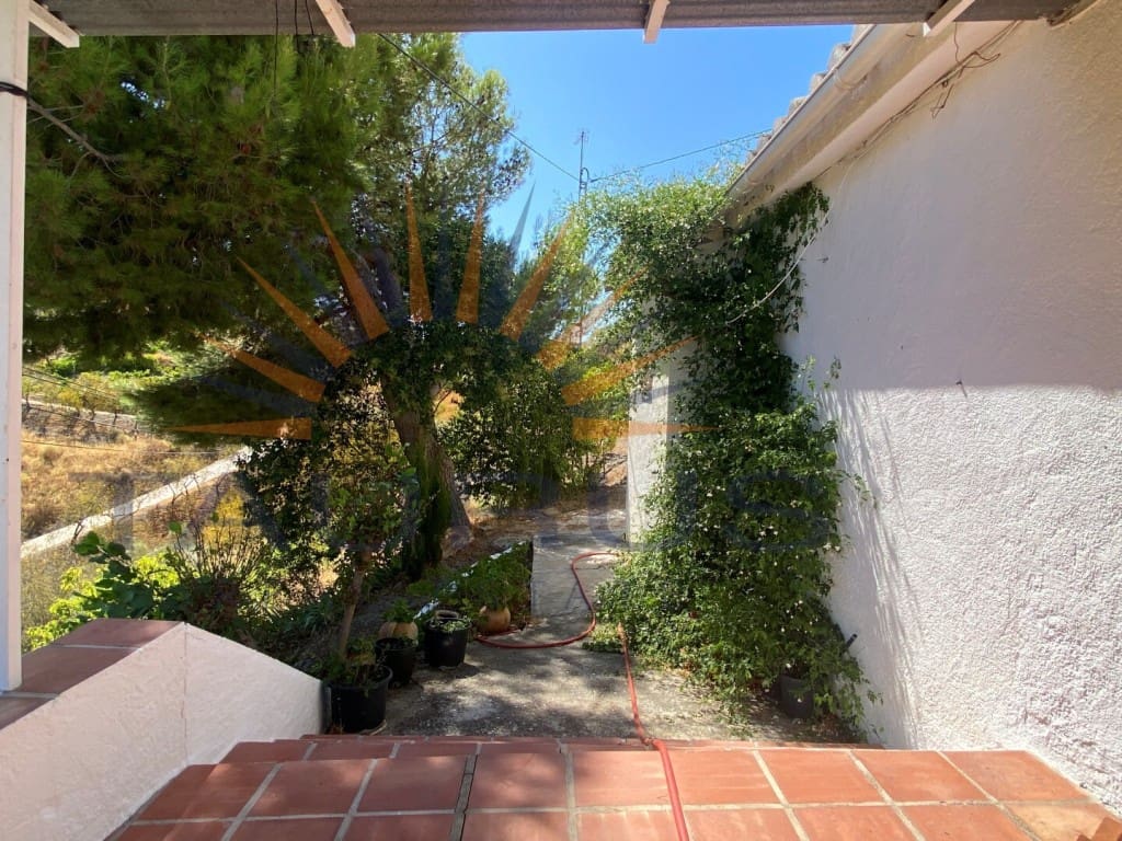 2 soverom Finca/Herregård til salgs i Sedella - € 200 000 (Ref: 9165939)