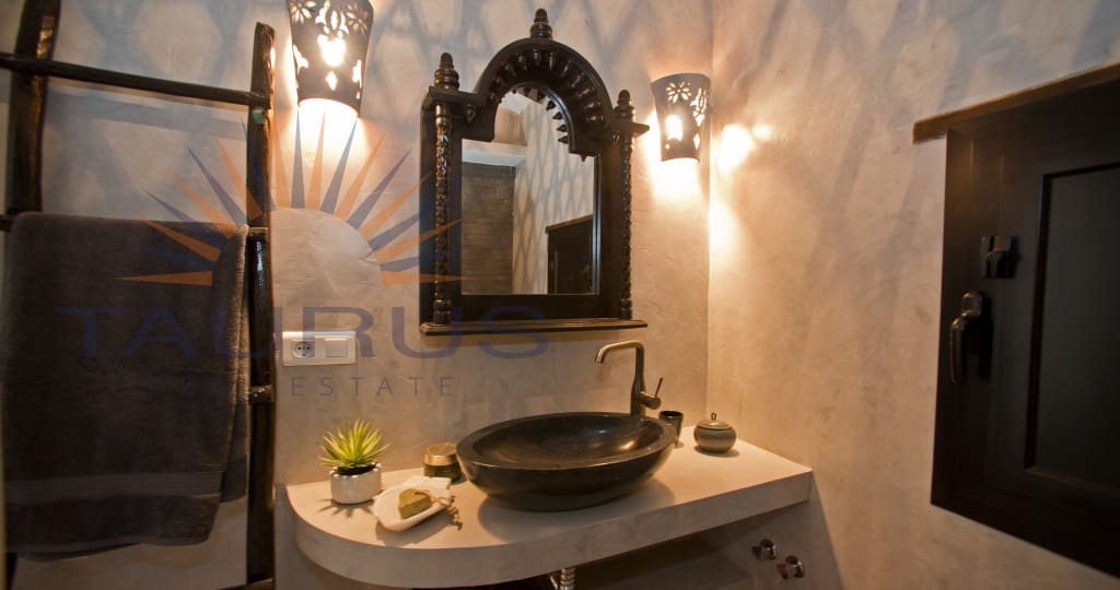 4 sypialnia Willa na sprzedaż w Canillas de Aceituno z basenem - 849 000 € (Ref: 9204759)