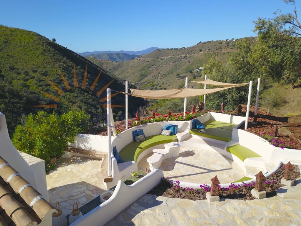 4 sypialnia Willa na sprzedaż w Canillas de Aceituno z basenem - 849 000 € (Ref: 9204759)