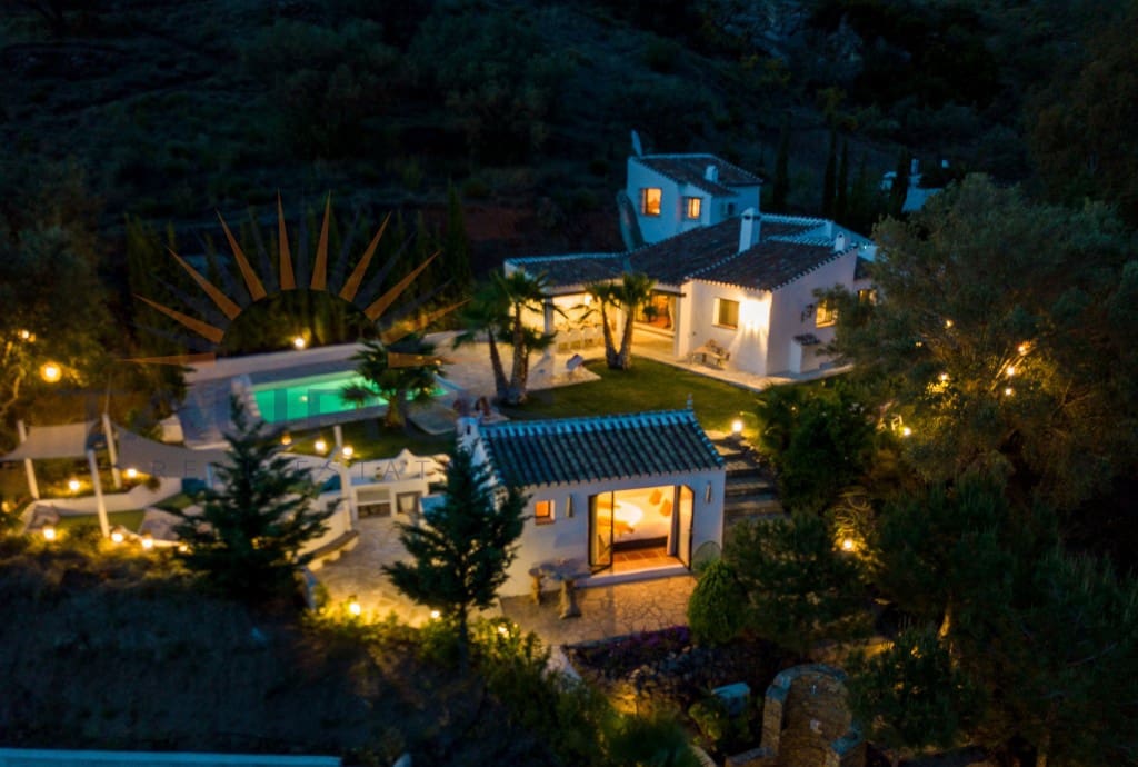 4 sypialnia Willa na sprzedaż w Canillas de Aceituno z basenem - 849 000 € (Ref: 9204759)