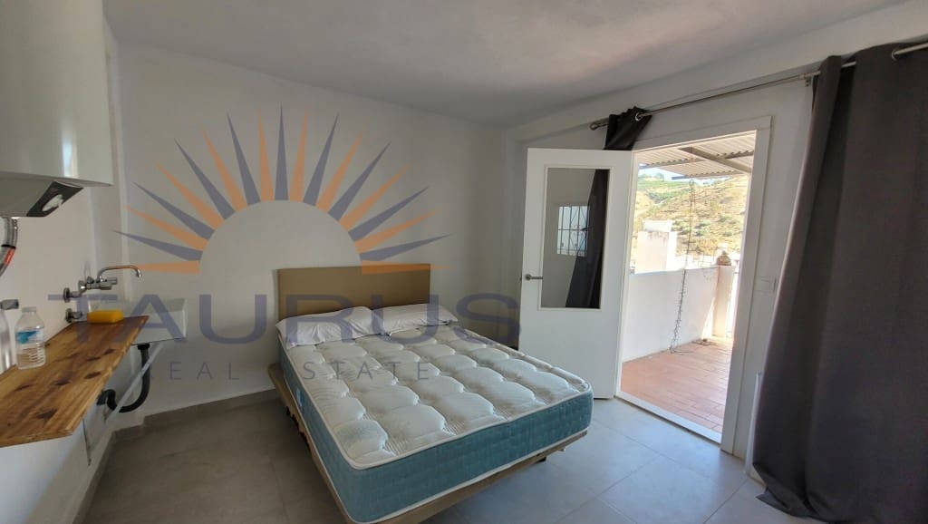 2 soveværelse Byhus til salg i Algarrobo - € 164.900 (Ref: 9228747)