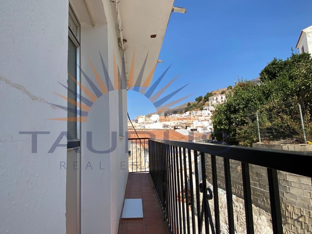 2 soveværelse Byhus til salg i Sedella med garage - € 75.000 (Ref: 9243235)