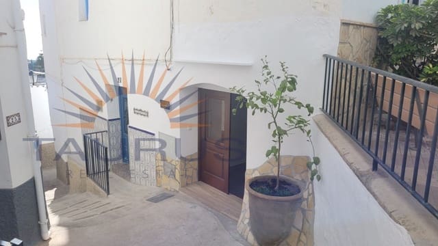 1 makuuhuone Omakotitalo myytävänä paikassa Cómpeta - 169 000 € (Ref: 9243236)