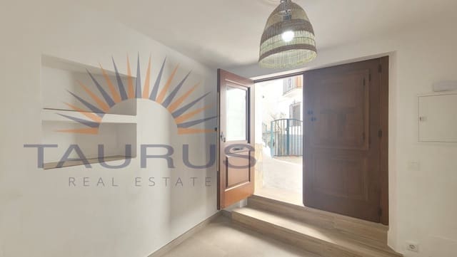 1 makuuhuone Omakotitalo myytävänä paikassa Cómpeta - 169 000 € (Ref: 9243236)