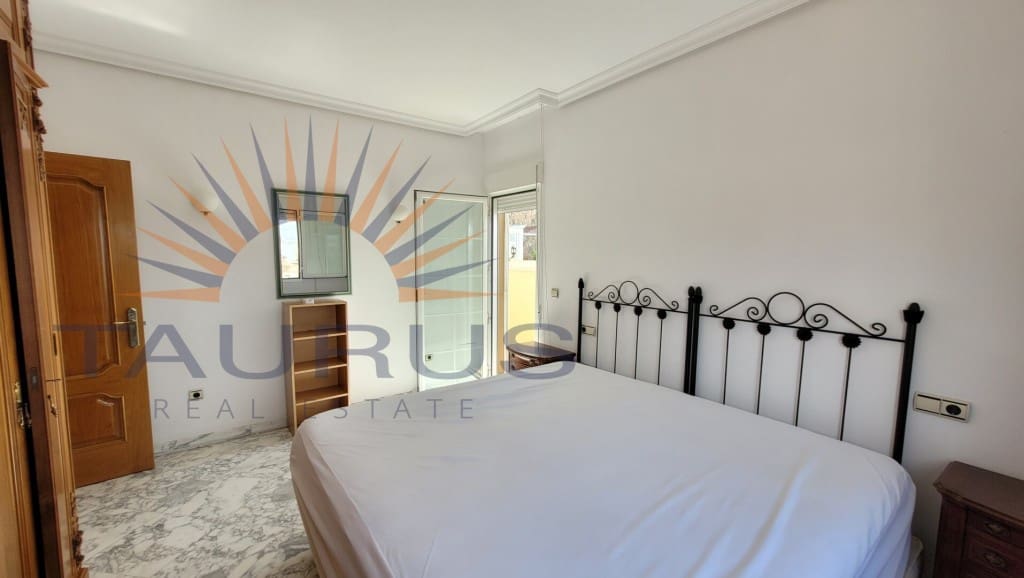 5 soveværelse Villa til salg i Caleta de Velez med garage - € 995.000 (Ref: 9251979)