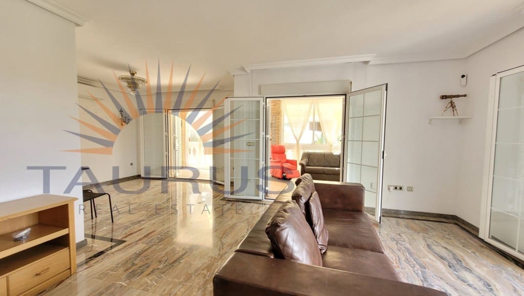 5 soveværelse Villa til salg i Caleta de Velez med garage - € 995.000 (Ref: 9251979)