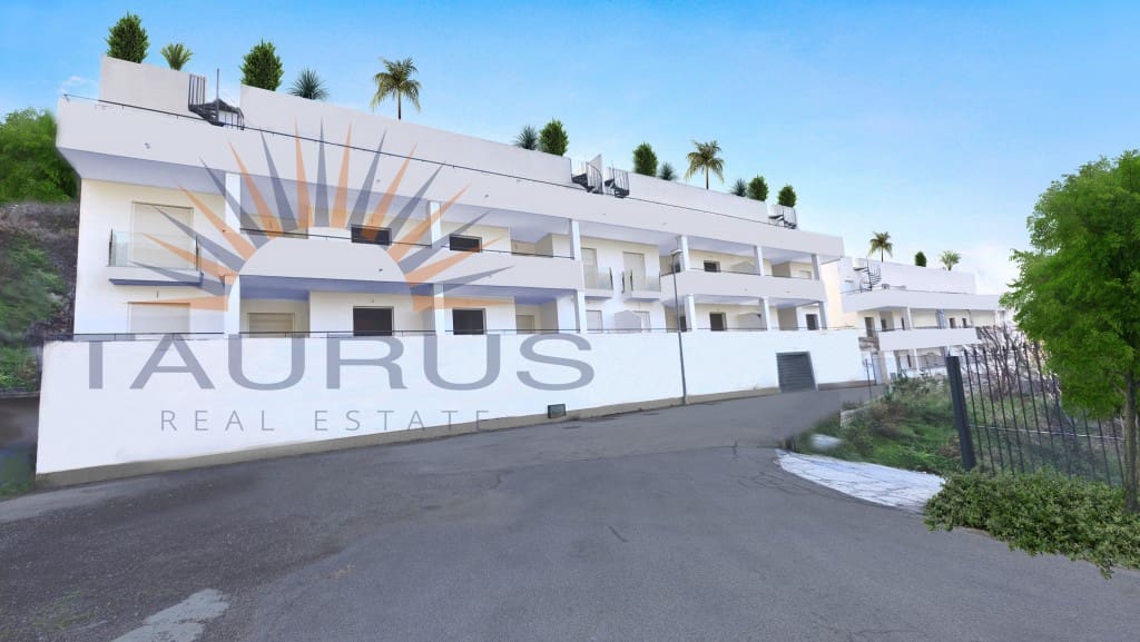 1 bedroom Apartment for sale in Competa with pool garage - € 138,000 (Ref: 9254891)